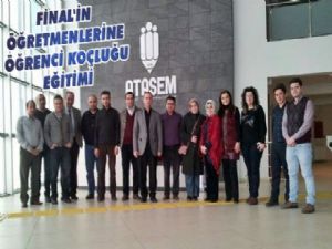 Erzurum'da öğenci koçluğu eğitimleri devam ediyor