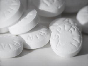 Aspirin mide ve bağırsak kanseri riskini azaltıyor