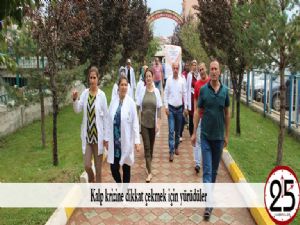 Kalp krizine dikkat çekmek için yürüdüler
