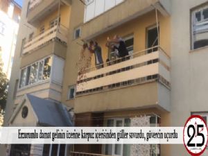 Erzurumlu damat gelinin üzerine karpuz içerisinden güller savurdu, güvercin uçurdu