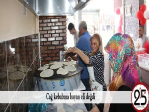 Cağ kebabına bayan eli değdi