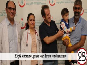 Küçük Muhammet, günler sonra hayata yeniden tutundu