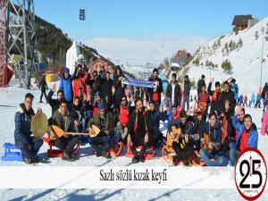 Sazlı sözlü kızak keyfi