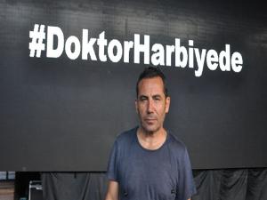 Ferhat Göçer doktorlara uygulanan şiddete karşı harekete geçti