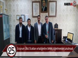 Erzurum Ülkü Ocakları ortaöğretim birimi, öğretmenleri unutmadı