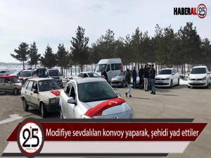 Modifiye sevdalıları konvoy yaparak, şehidi yad ettiler