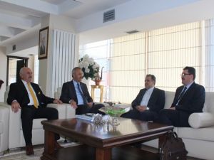 D-8 ülkeleri Bakanları buluştu