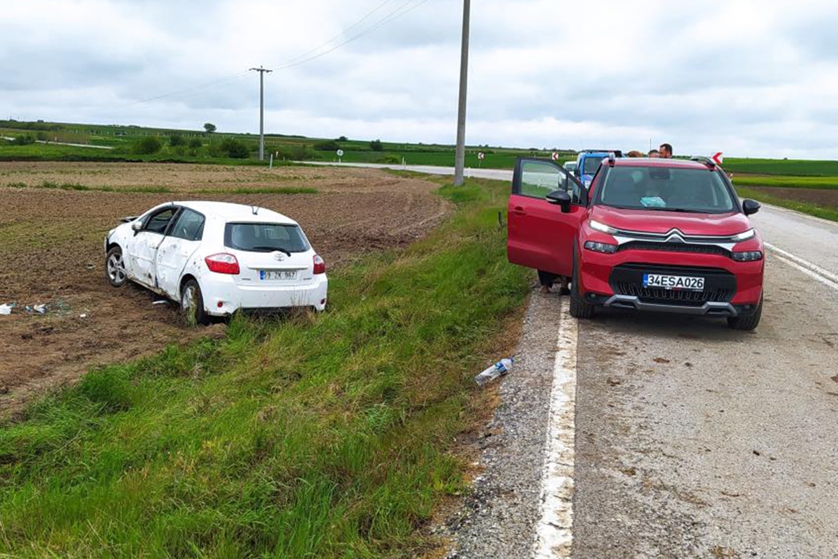 Tekirdağ'da otomobil takla attı: 4 yaralı