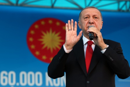 Cumhurbaşkanı Erdoğan: '3 milyon konutun dönüşümünü tamamladık'