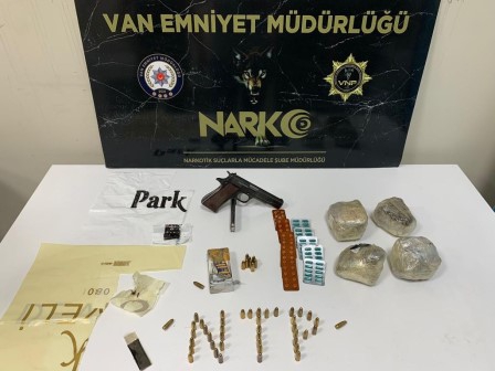 Van’da ‘torbacı’ operasyonu