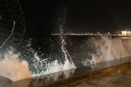 İstanbul'da lodos etkili oluyor !