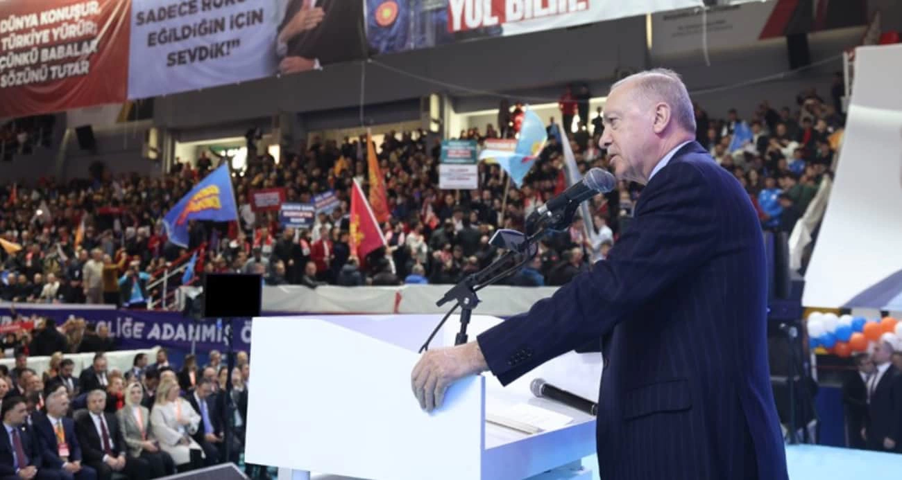 Cumhurbaşkanı Erdoğan: "Halep Kalesi’ne asılan ay yıldızlı sancak CHP’ye niye dokunuyor"