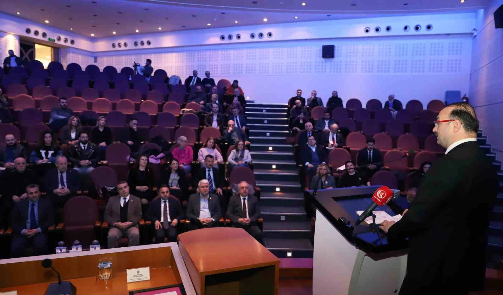Ermenilerin Erzurum’a yönelik talepleri konulu panel Atatürk Üniversitesi ev sahipliğinde düzenlendi