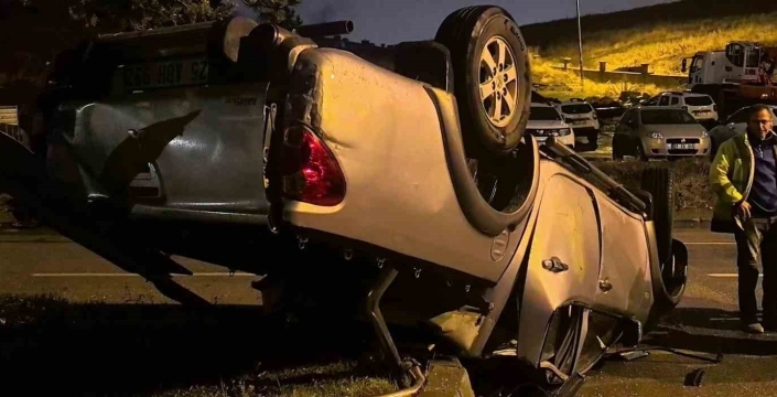 Erzurum’da kamyonet takla attı: 1 yaralı