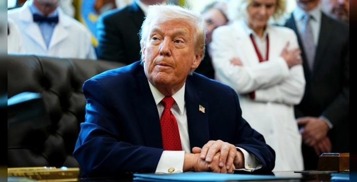 Trump: "Venezuela petrol gelirleriyle yalnızca ABD yapımı ürün alacak"