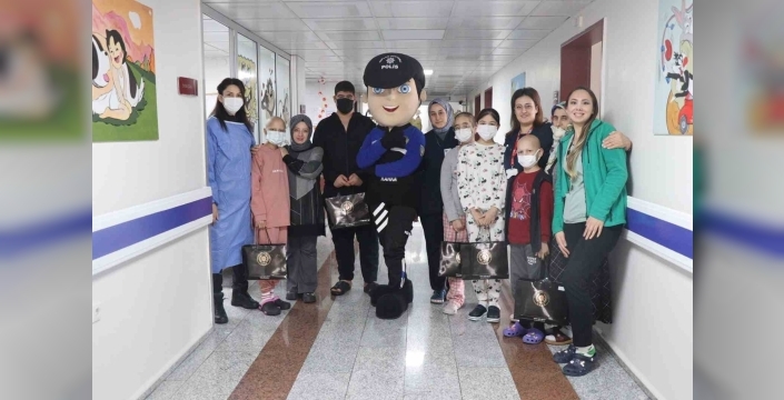 Erzurum polisinden örnek ziyaret
