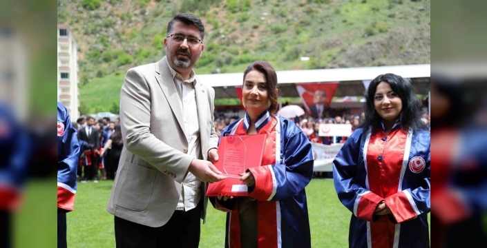 30 yıllık yarım kalan hayal birincilikle taçlandı