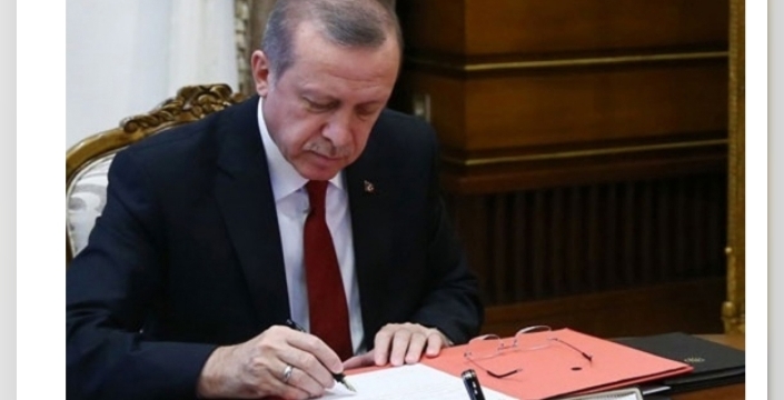 Adalet Bakanı Yılmaz Tunç ve İçişleri Bakanı görevden affını istedi