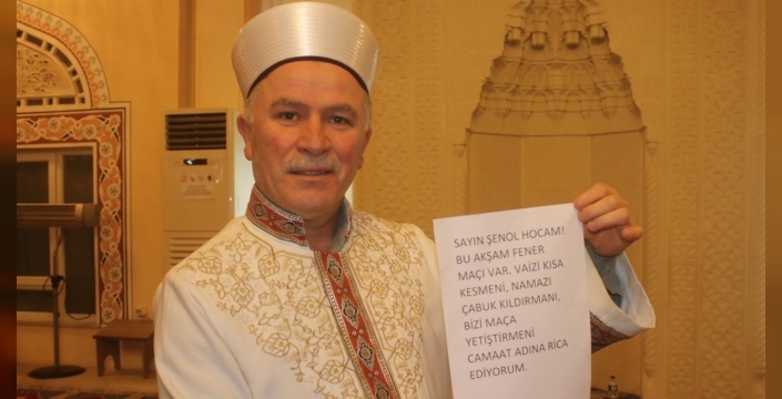 Cami imamı gençleri maça yetiştirdi: Vaazı kısa tuttu, ilahileri azalttı