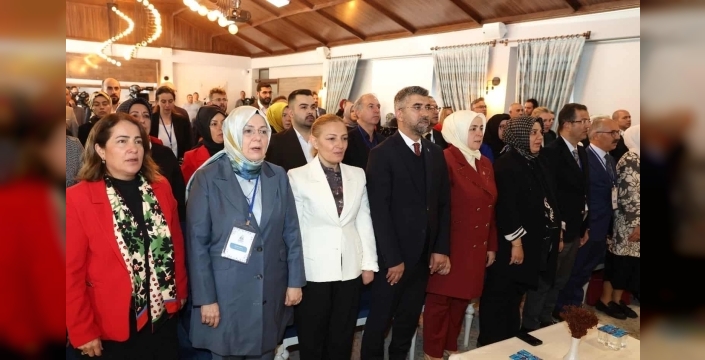 Erzurum’da aile çalıştayı düzenlendi