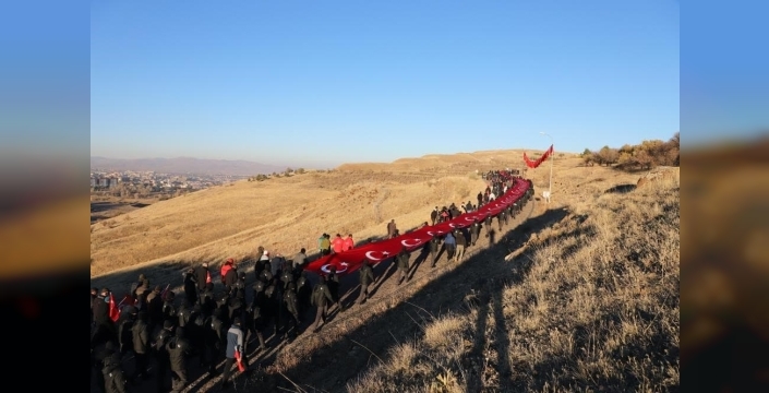 Erzurum tarihine yürüyor