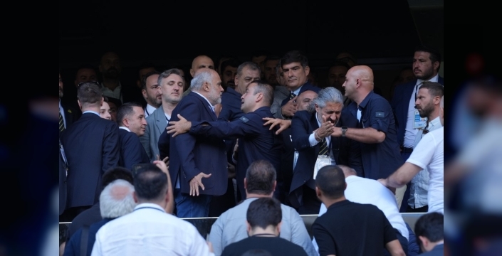 Fenerbahçe kongresinde gerginlik