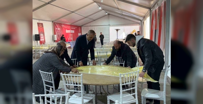 MHP’den ‘Bir sofra bin bereket’ temalı iftar otağı